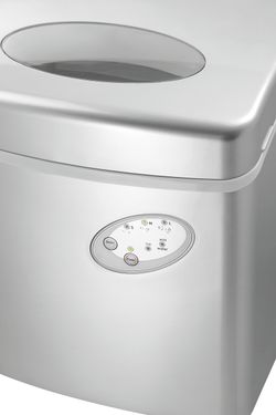 MÁQUINA DE HIELO PEQUEÑA BARTSCHER HK150